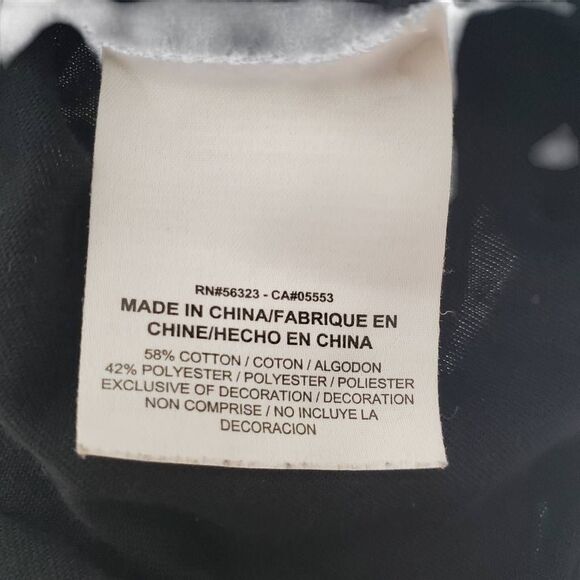 Nike Dri-Fit V-neck Run Dont Hide Short Sleeve Athletic Cut Graphic Tee Black XS - Picture 9 of 14